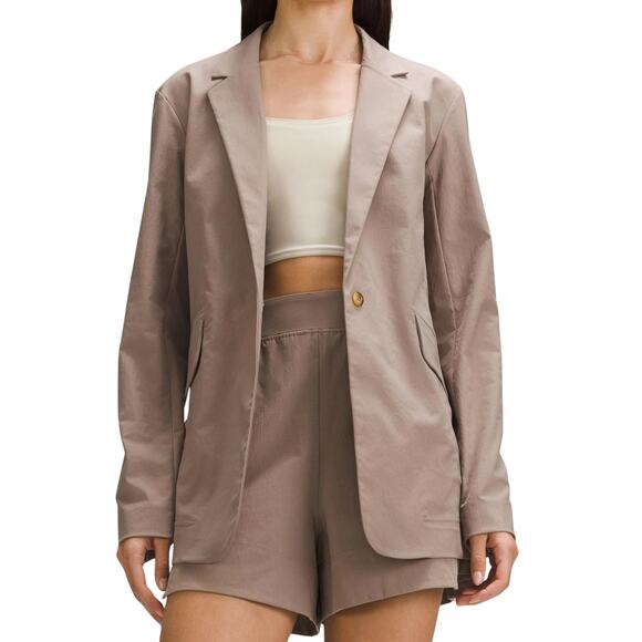 NWT Lululemon Relaxed-Fit Twill Blazer – Taupetastic – Size M – Retail $198 - Picture 3 of 7